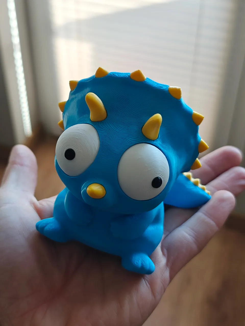 Goofy Triceratops - Gözleri Hareketli Şirin Model